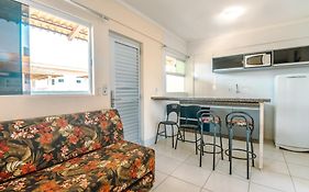 Lacqua Diroma Apartment